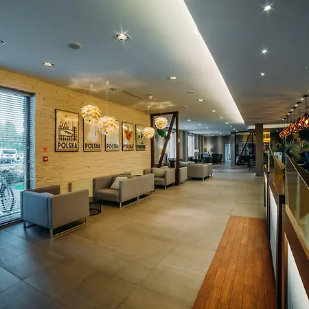 米科瓦伊基spa度假酒店 3* Mikołajki