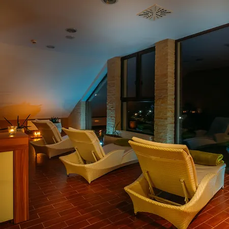 Hotel & Jora Wielka Mikołajki
