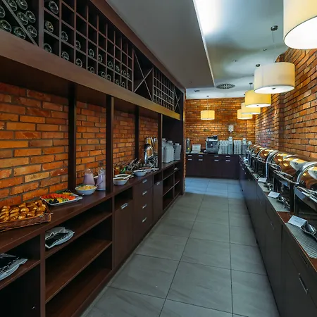 & Jora Wielka Ξενοδοχείο 3*