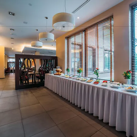 Hotel & Jora Wielka 3*