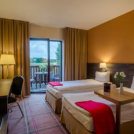 & Jora Wielka Otel