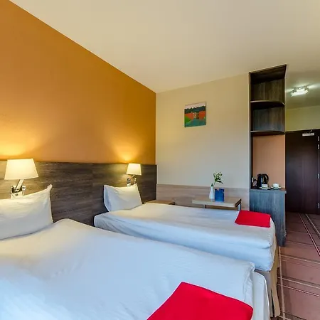 Hotel Mikolajki Resort Hotel & Spa Jora Wielka 3*